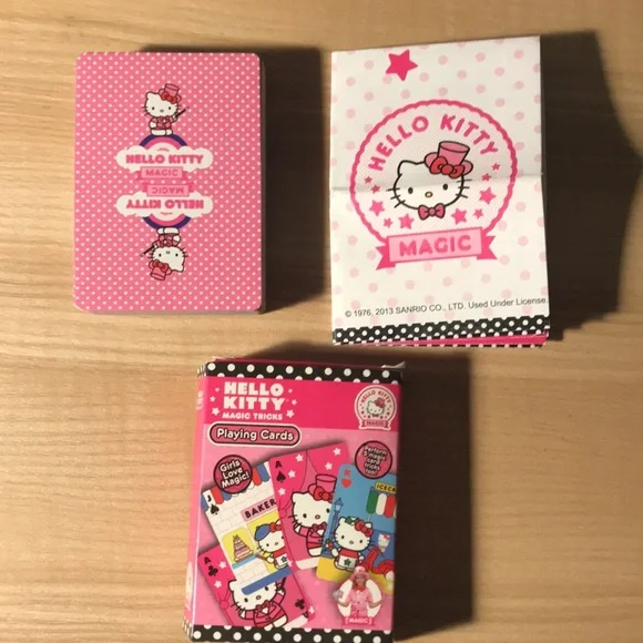 Hello Kitty Magic Tricks Playing Cards - Picture 2 of 2